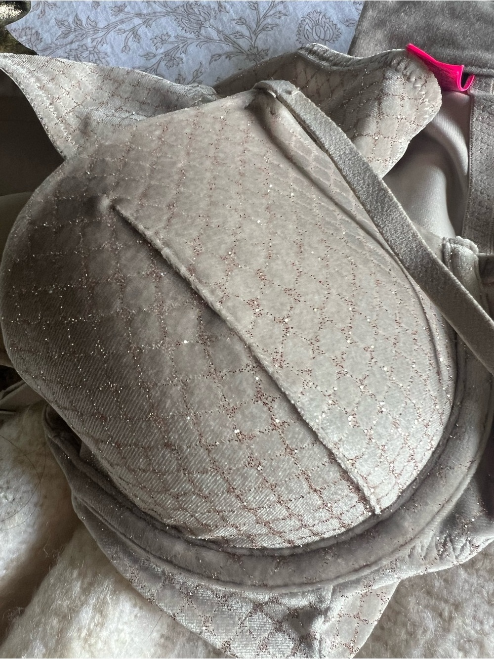 La Senza Gray Sports Bra with Pink Logo Tag